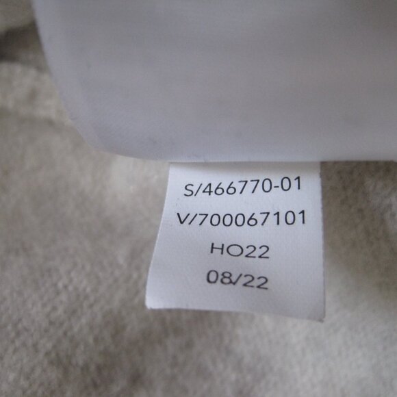 Athleta Westwood V Neck Sweater Size M Cream Merino Wool Blend Ribbed Trim - Picture 10 of 10